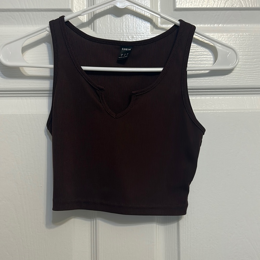 brown cropped shirt